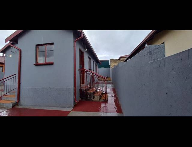 2 BEDROOM HOUSE FOR SALE IN MAMELODI EAST